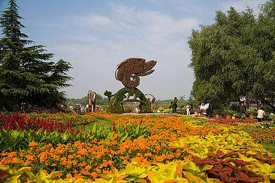 《最终幻想7：重生》从多款开放世界游戏中汲取灵感